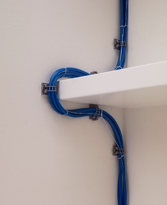 close up of the cables