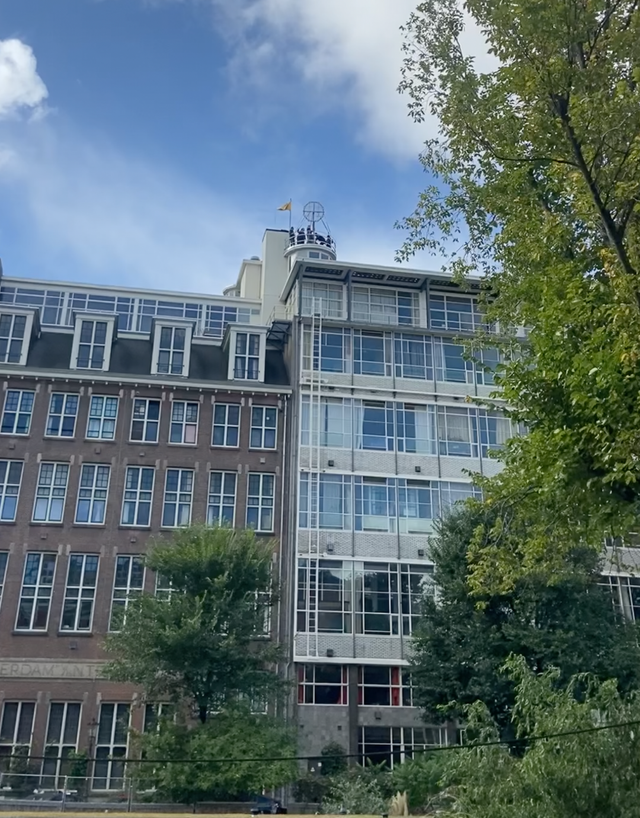 Low-res photo from below